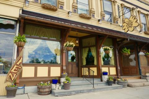 This is our deli front to welcome you!